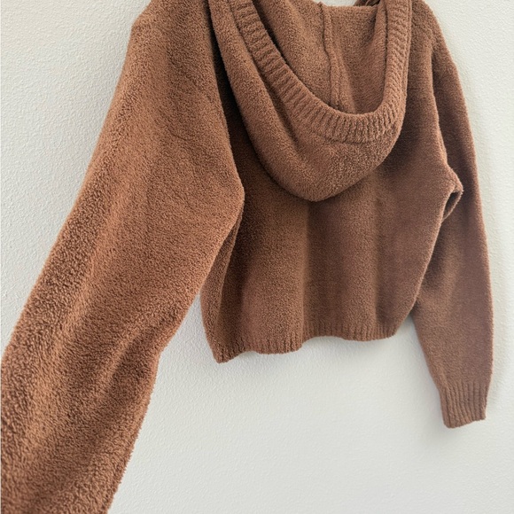 UGG Women's Tan V-Neck Sweater - Picture 3 of 7